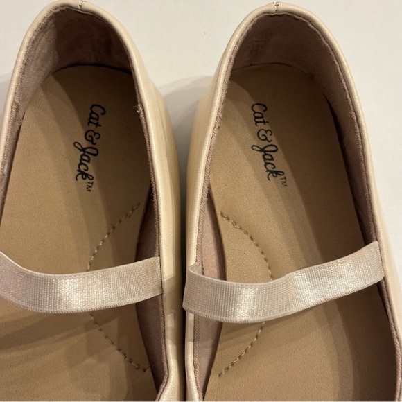 Girls Beige Mary Jane Studded Flats Size 9 - Picture 5 of 6